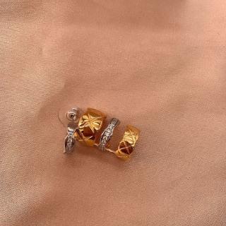 Anting Tusuk Gantung Desain Tulisan The King Forever King Anting Tusuk Gantung Desain Tulisan The King Forever King