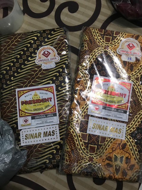 Kain Batik Katun Panjang Jarik Prodo Prada Solo H. Santoso Istana Presiden Motif Delimo Premium