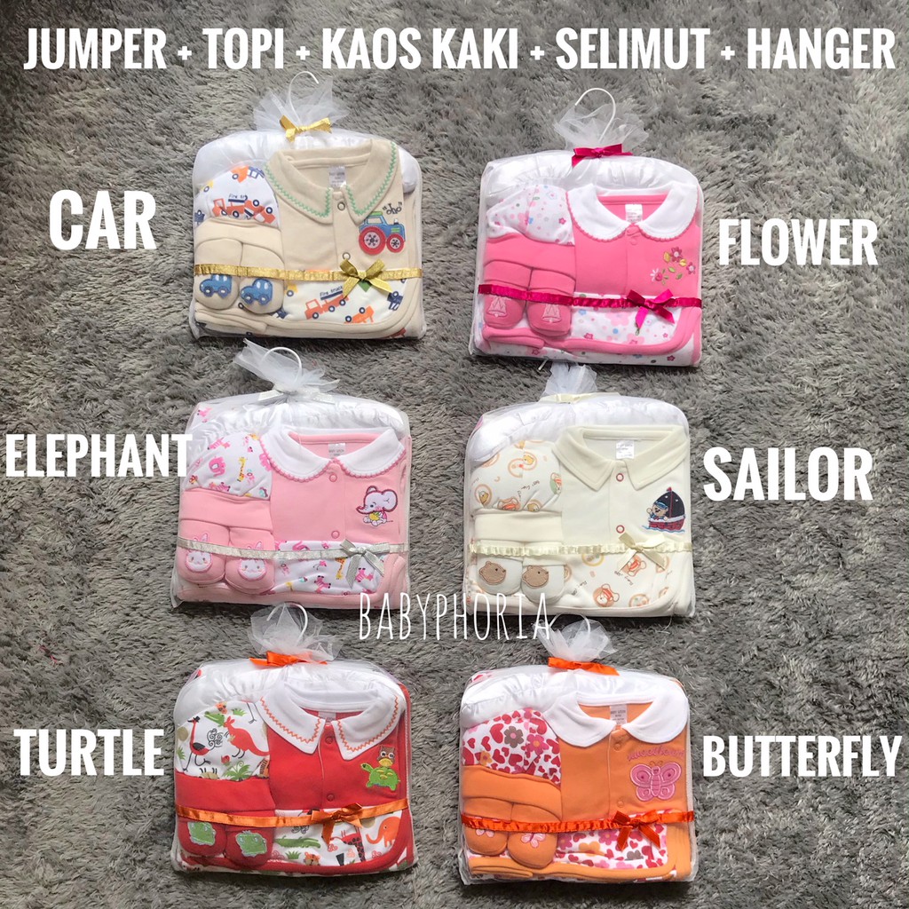 Baby Set dengan Hanger / Baby Gift Set 5 in 1