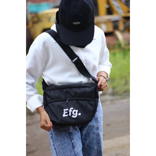 SLINGBAG TAS SELEMPANG Efg