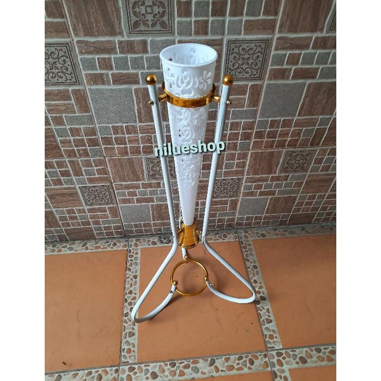 Pot Standing/Pot Corong/Pot Dekorasi Pesta/Pot Bunga Sudut Ruangan/Pot Kerucut Besi/Pot Corong Besi