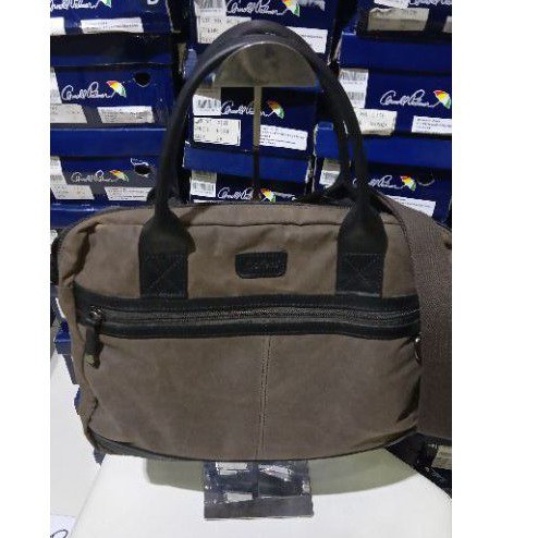 Tas selempang cowok Kickers