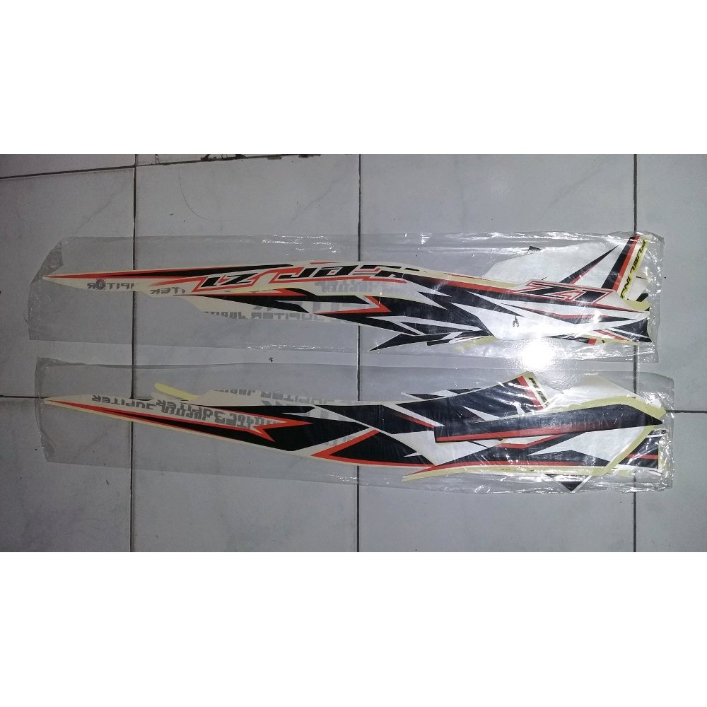 Stiker striping sticker yamaha new jupiter z1 2014 SE putih orange