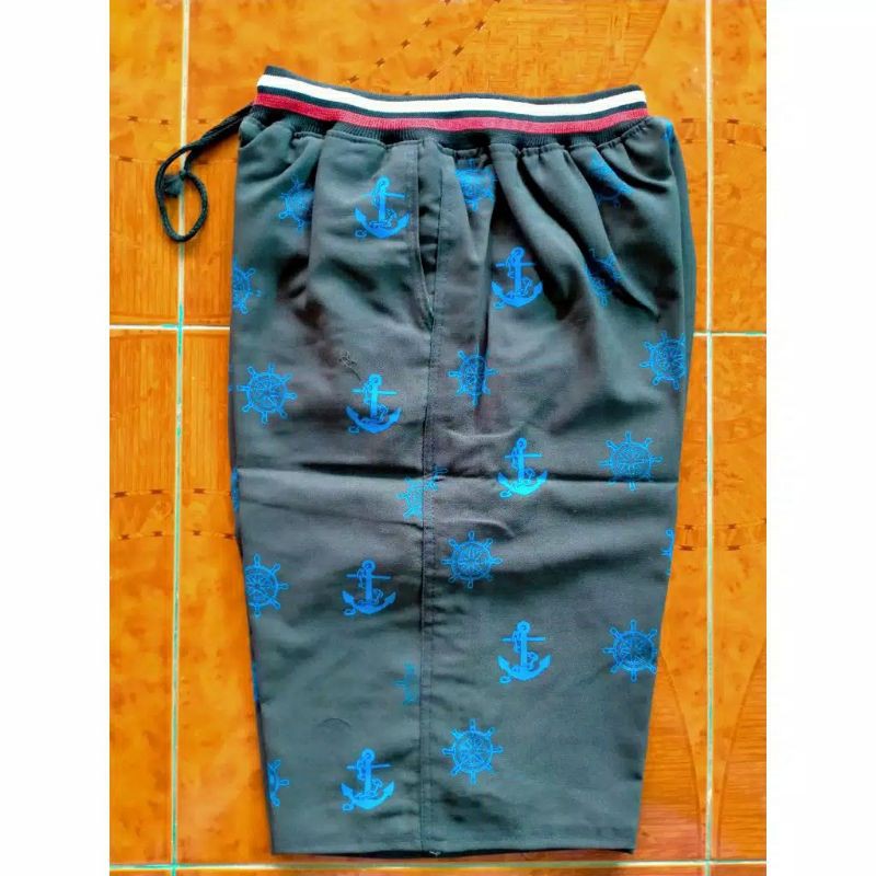 CELANA PENDEK SANTAI CELANA DISTRO MOTIF CELANA CHINOS