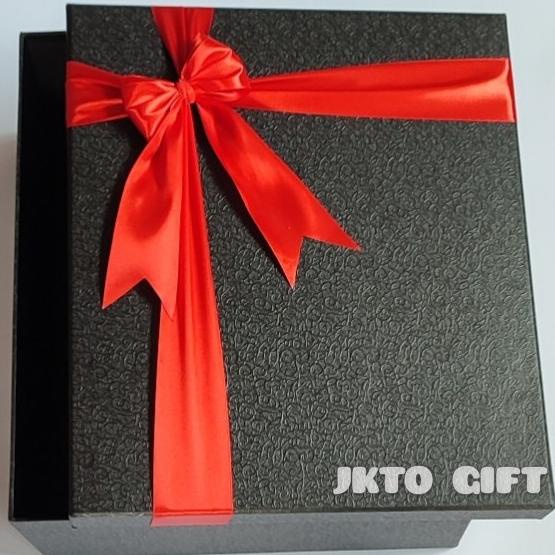 

[COD] Kotak Kado/Gif Box Ukuran 35*30*15 [COD]