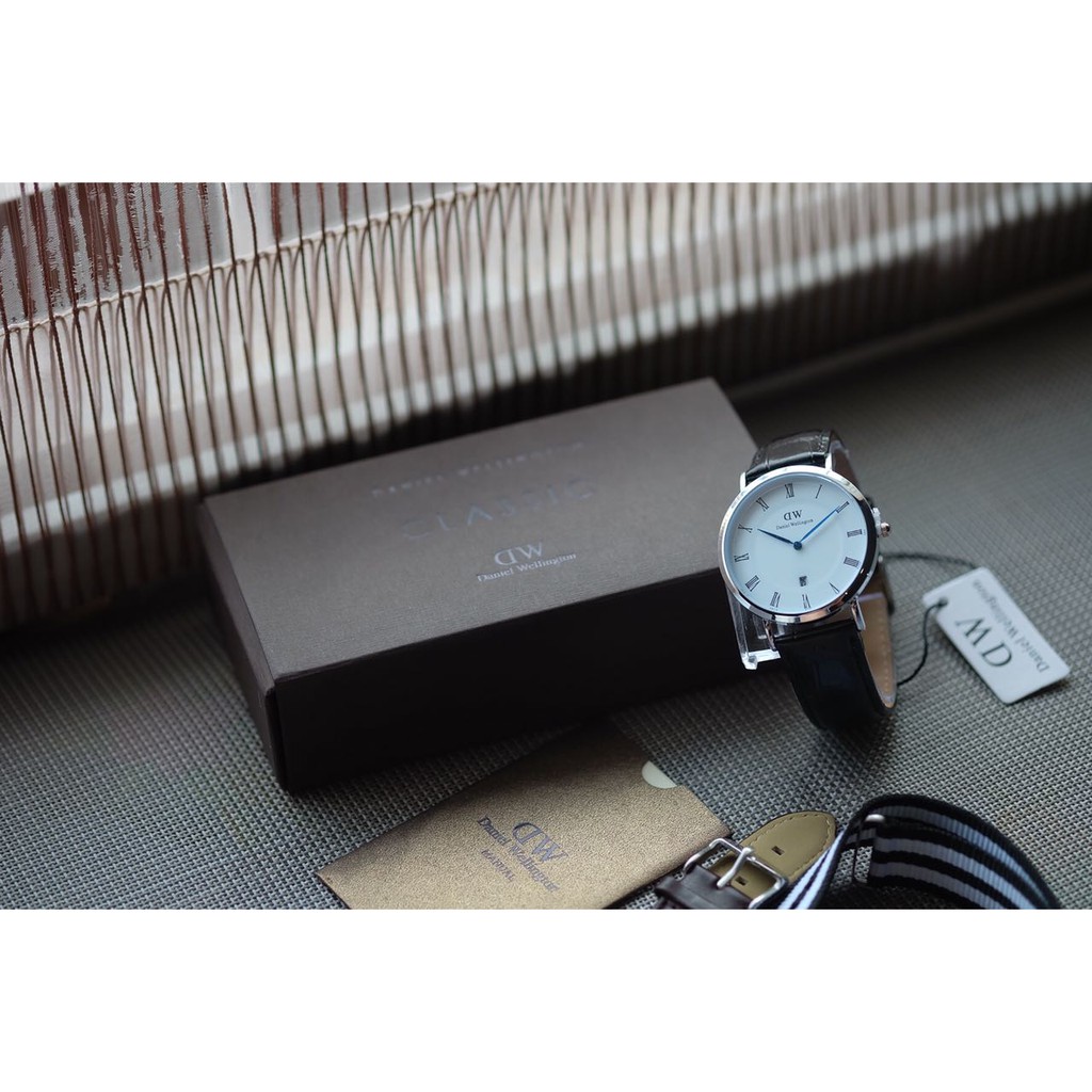 Jam Tangan Pria DW Daniel Wellington Tanggal Tali Kulit