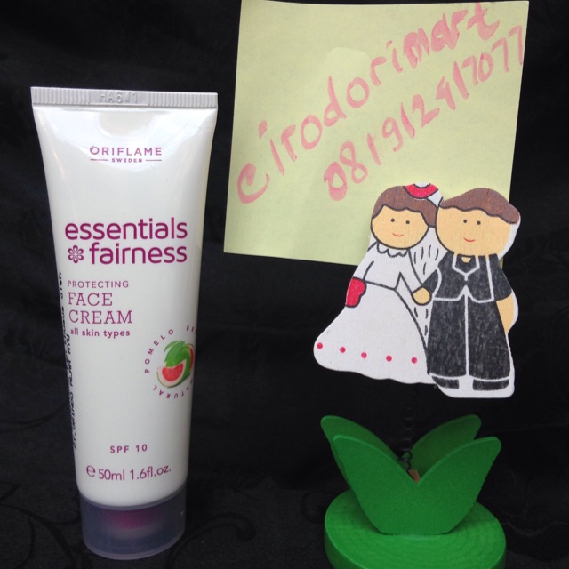 Cream wajah oriflame essentials fairness