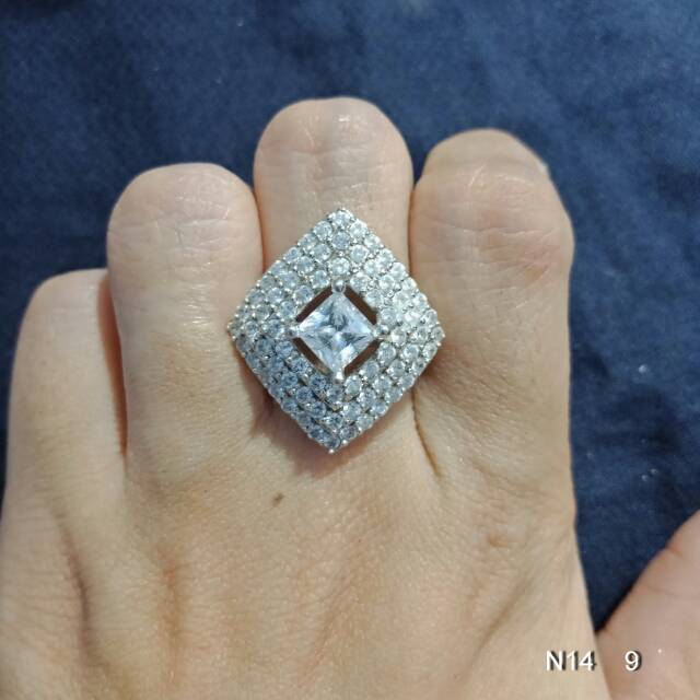 Cincin No 14 anak dan dewasa emas putih asli kadar 750 75% 2 g gr gram whitegold permata bunga cantik elegan hati