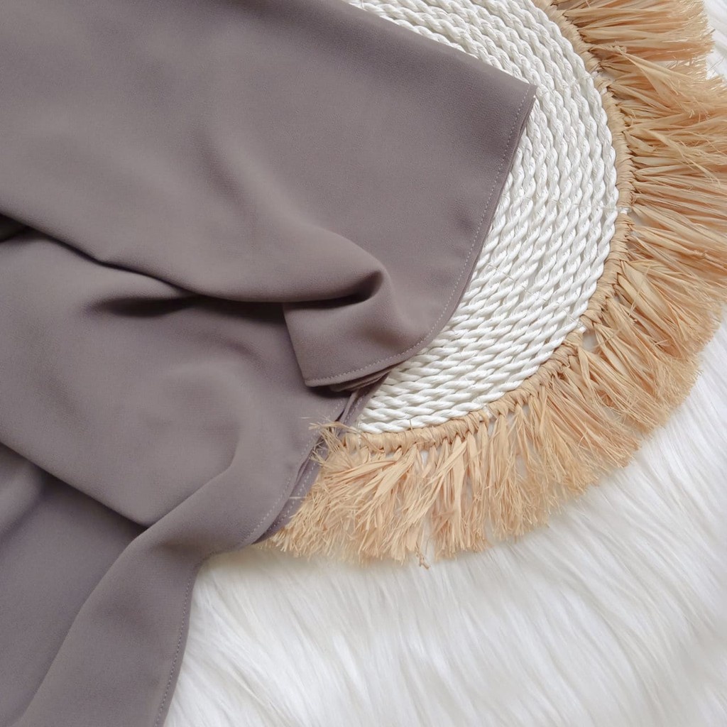 TRENDING Hijab Pashmina New Normal Pashmina Instan Instant Tanpa Pentul Lubang Telinga & Earphone By Elmaza Part 1-Dark Grey