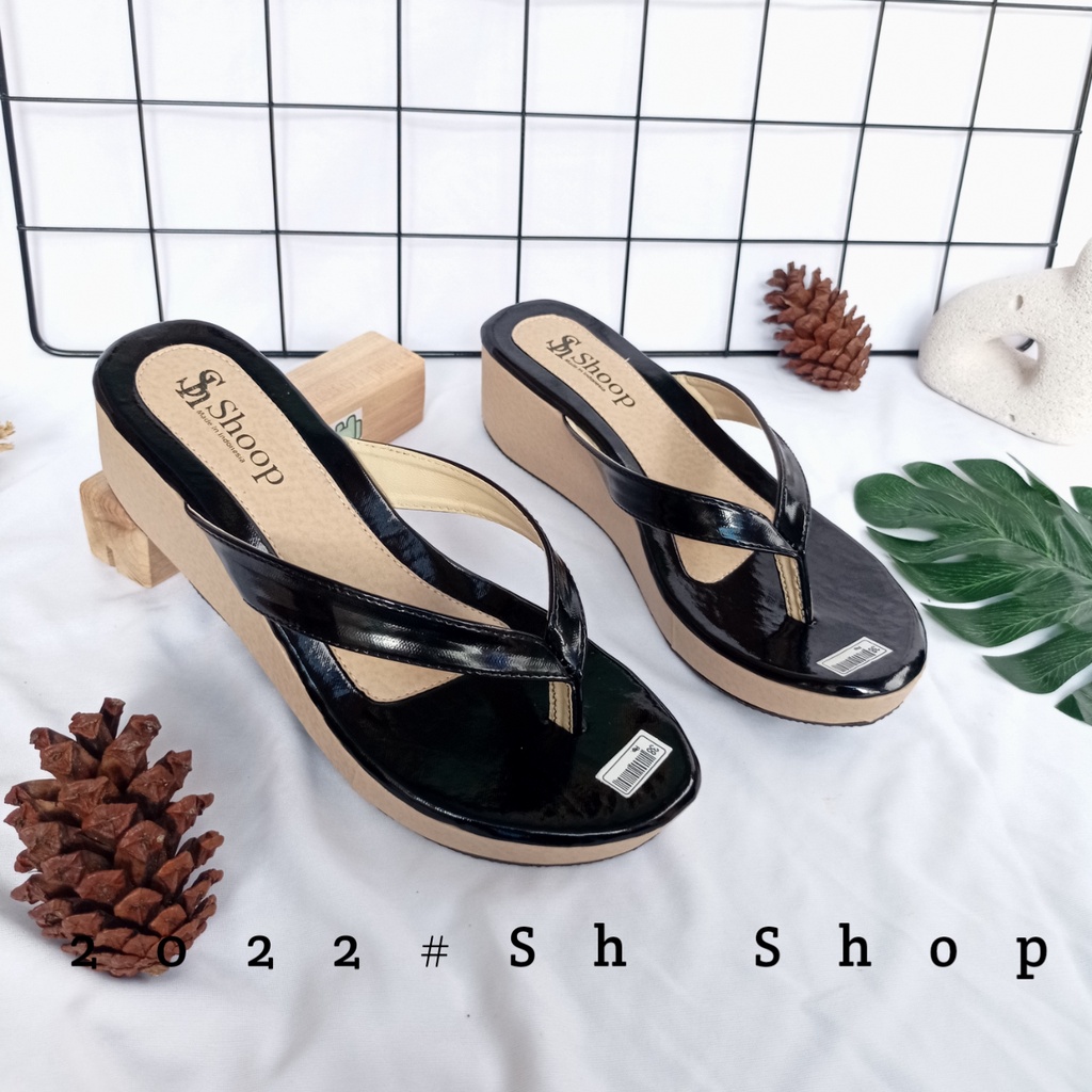 Sandal Wedges Wanita Terbaru / Sandal Wedges Jepit Wanita Termurah / Sandal Wedges Wanita Original