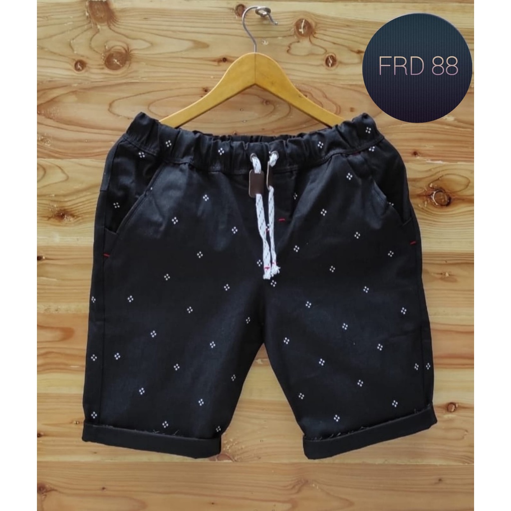 CELANA PENDEK PRIA DEWASA BYK PILIHAN MOTIF TERBARU/CELANA PENDEK DISTRO/CELANA PENDEK CHINOS /CARGO/KOREA/DISTRO CASUAL/SANTAI/PANTAI