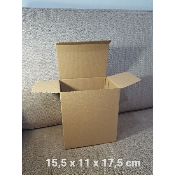 

Kardus Box uk. 15,5x11x17,5 cm Kotak Karton Die Cut