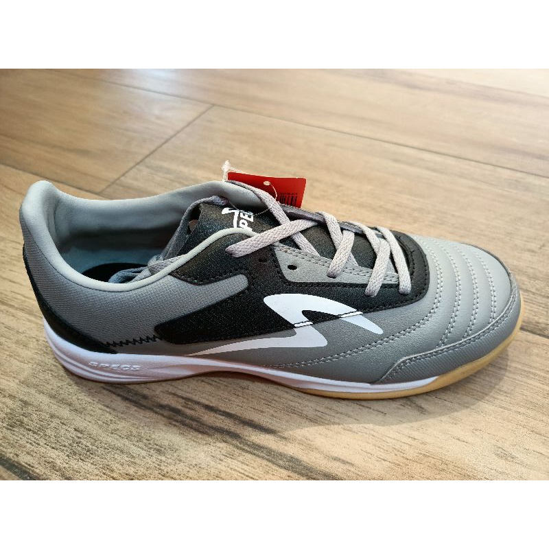 sepatu futsal SPECS METASALA  MAJESTY,