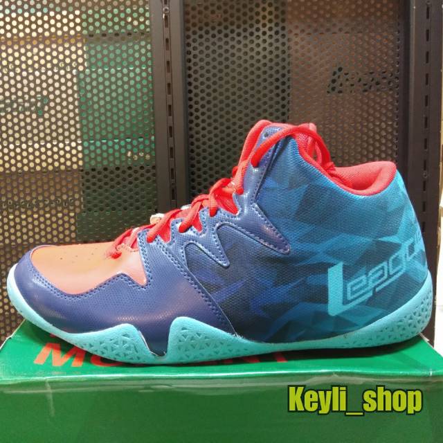 league basketball shoes