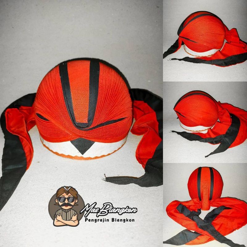 blangkon merah lis hitam