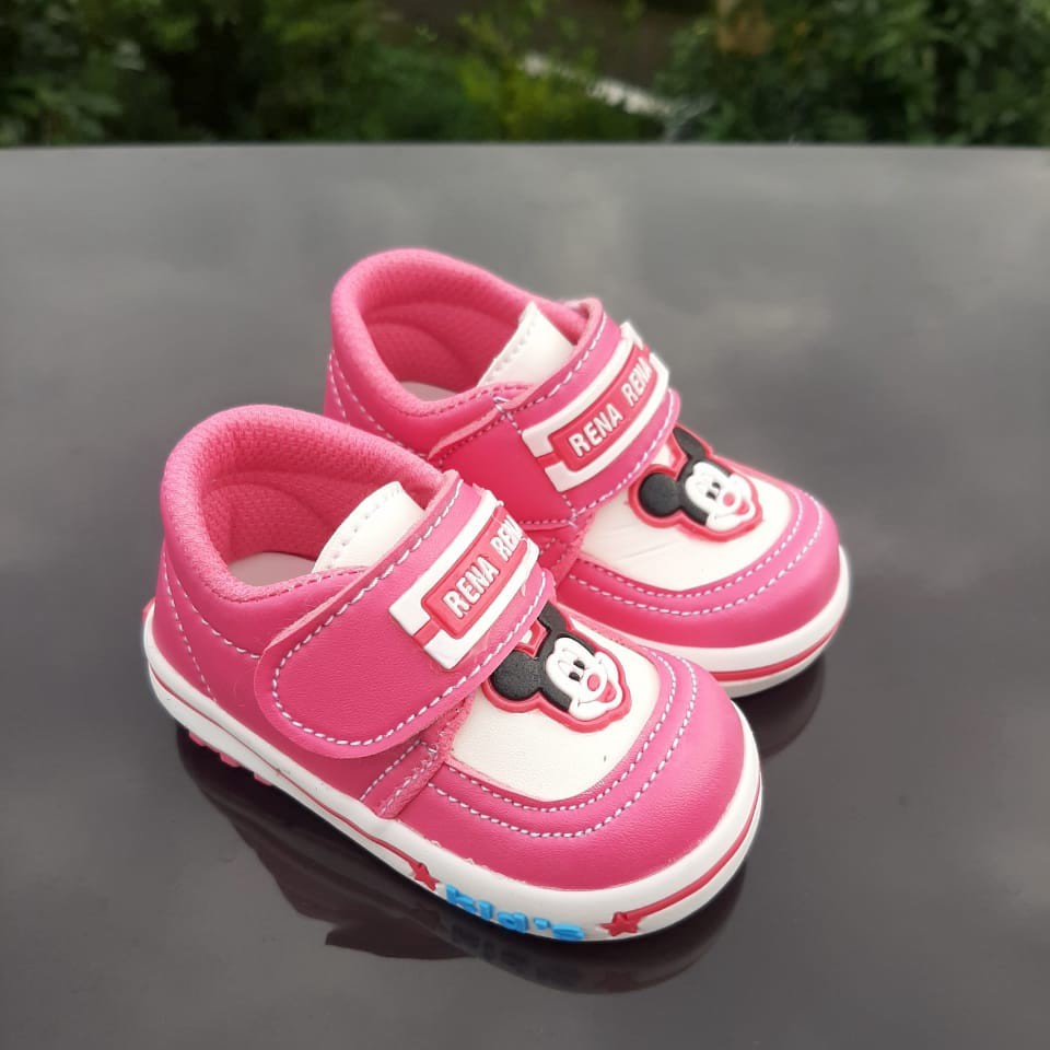 TOKOERS SNP08 Sepatu Sneaker Anak Perempuan Laki laki Micky Mouse Sol Karet bunyi cit Umur 1 2 3 thn