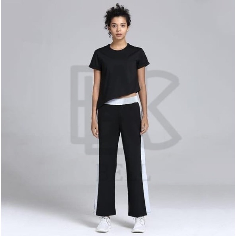 BLACKBELL SHOP - Yelia Sportwear / Setelan Olahraga Wanita