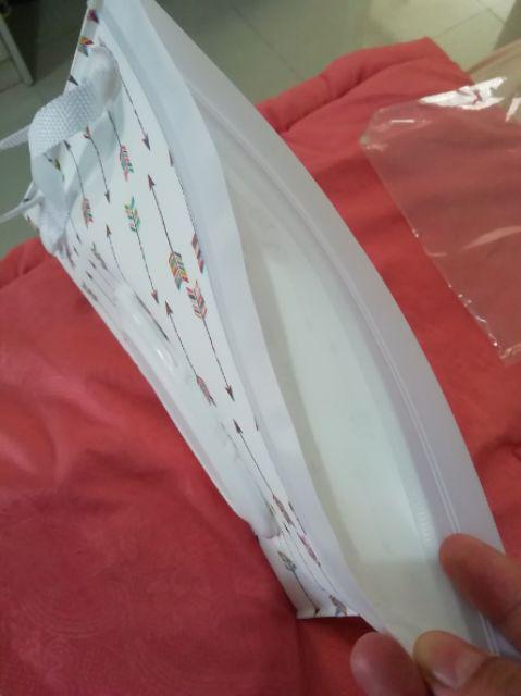 Kotak Tempat Tissue Tisu Basah Kering Wet Tissue Case Pouch / Penutup Tempat Tisu Tissue Basah Bayi