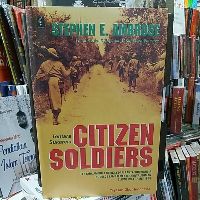 Buku CITIZEN SOLDIERS