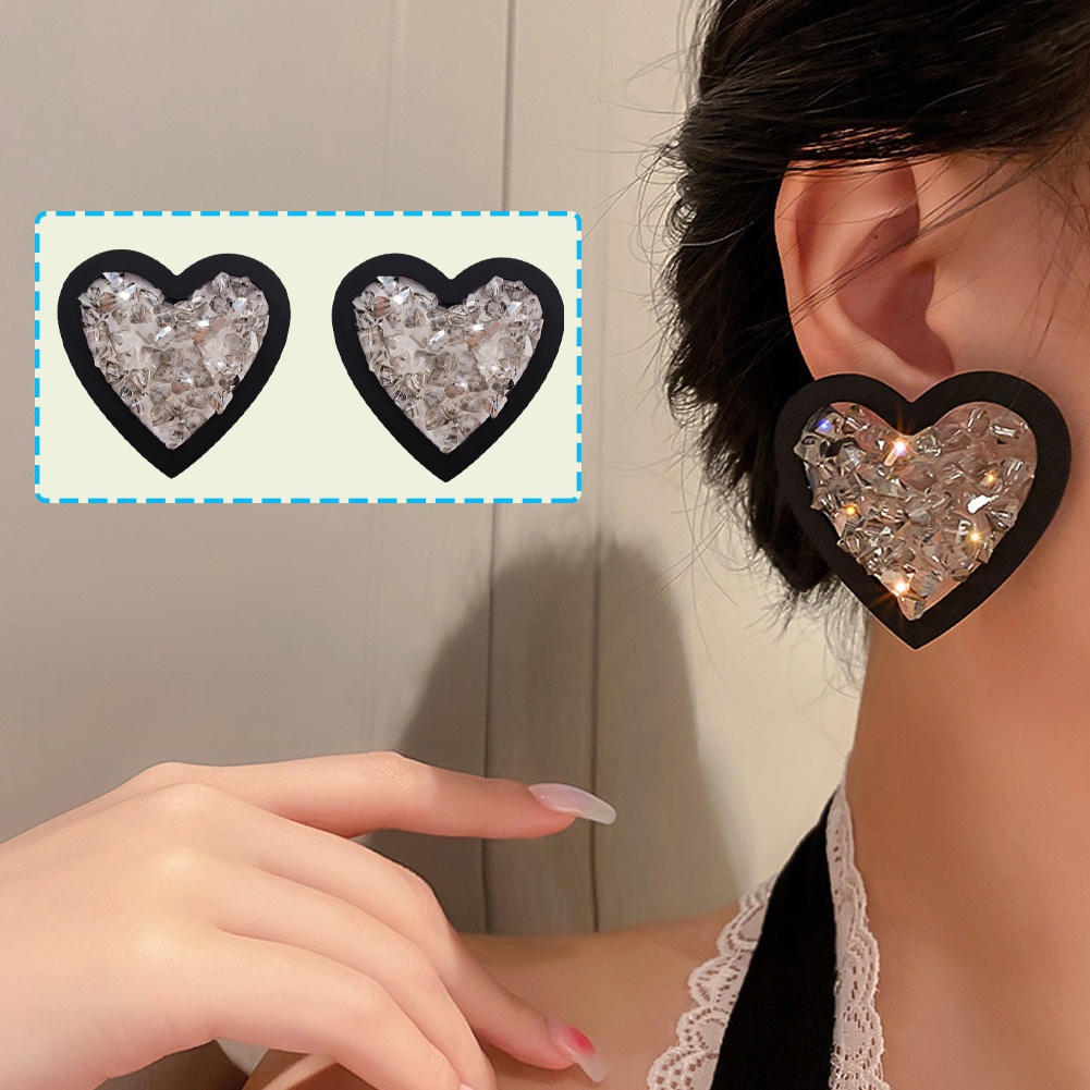 Anting Bentuk Hati Aksen Kristal Warna Hitam Untuk Wanita