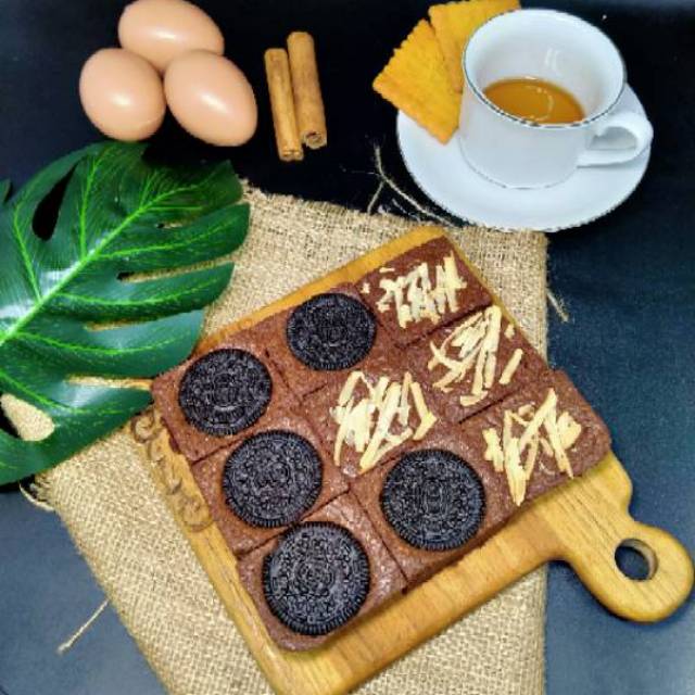 

BROWNIES BELGIUM FUDGY