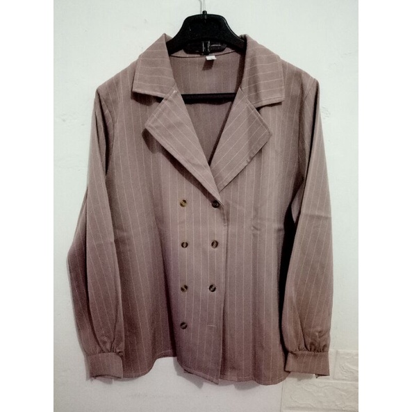 Outer Blezer Coklat Susu Second All Size