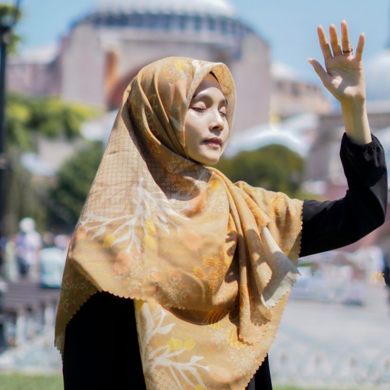 Hijab Segi Empat Motif-Edirne Voal Scarf-Huma Hatun Series