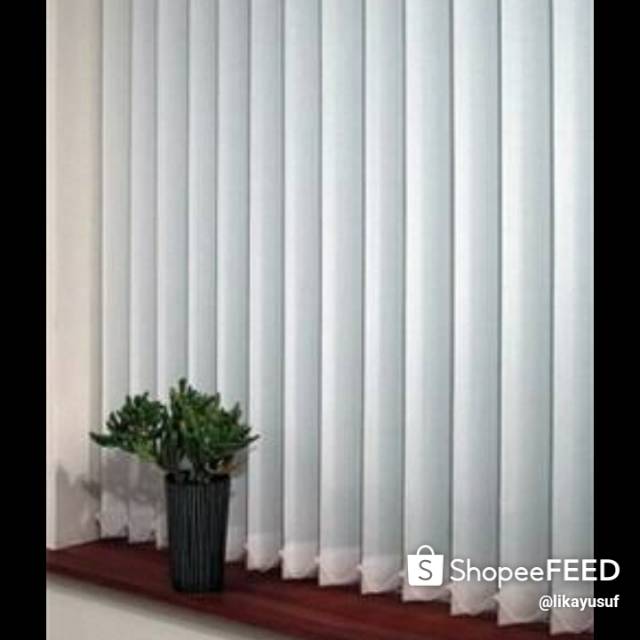 Vertical blind
