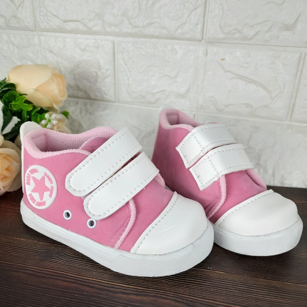 [TAMAN SEPATUKU] SEPATU TRENDY MURAH SNEAKER PEREMPUAN BABY KIDS PINK BINTANG 1-3 TAHUN CAX24