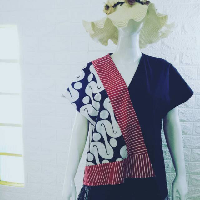 Batik wanita-motif parang black