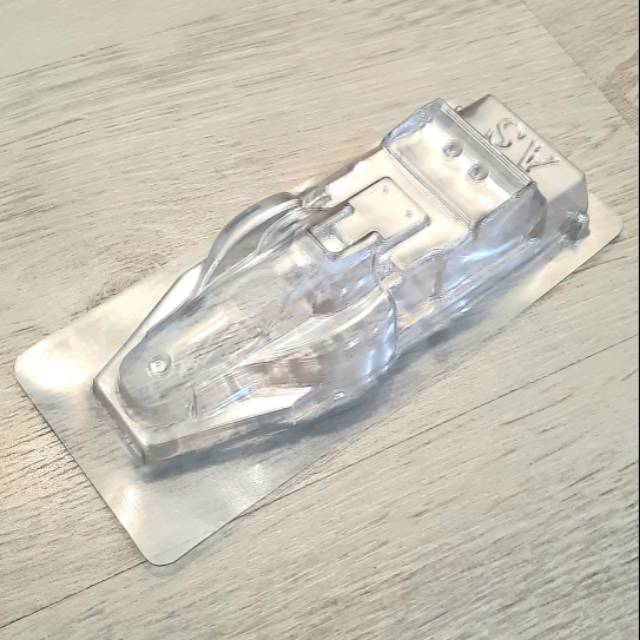 Body Polycarbonate Tamiya -
Astute