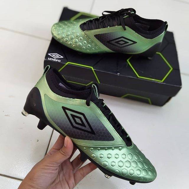 umbro ux accuro ii pro fg