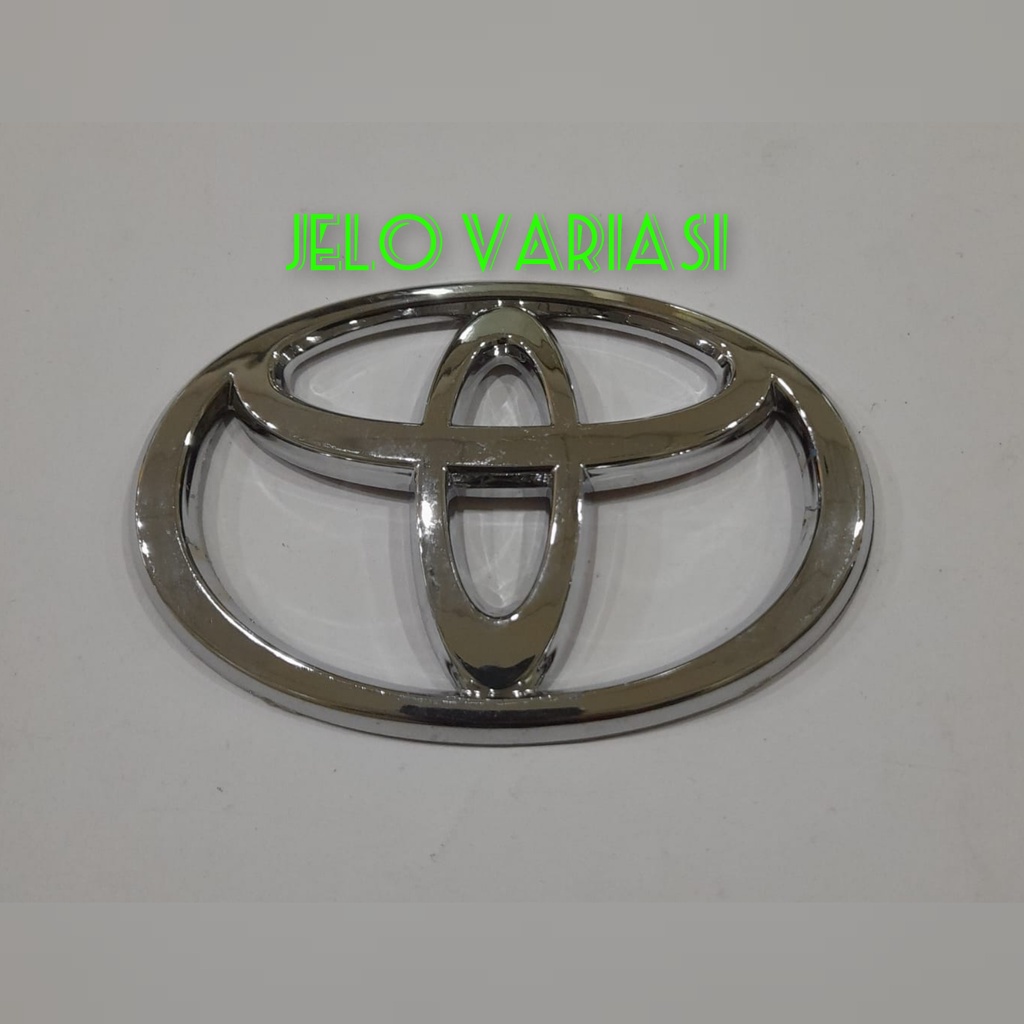 Emblem Logo Toyota 12In Mobil Avanza Lama