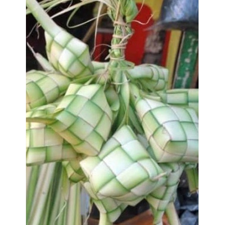 

Spesial Promo--Jual kulit ketupat per10 pc