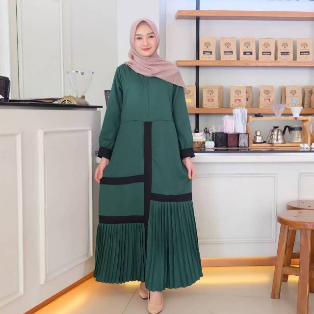 Yunita Maxi dress Warna hijau botol / fashion muslim / terbaru / maxi dress / dress wanita