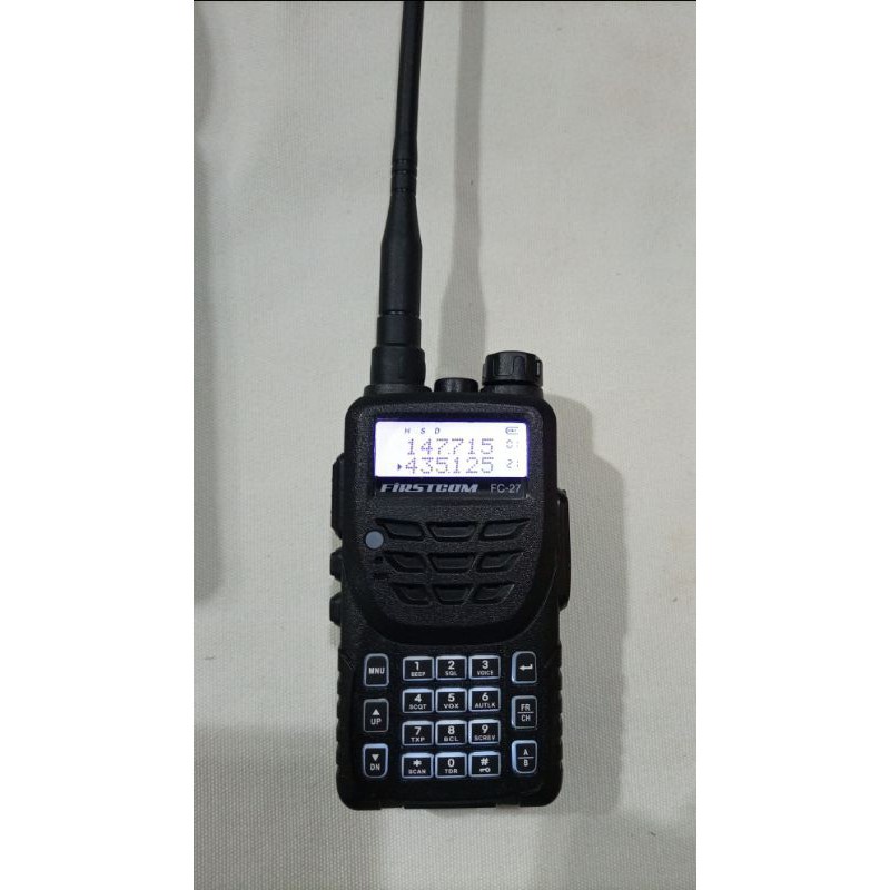 FIRSTCOM FC-27 HT Fisrtcom Dualband VHF UHF waterproof anti air dual band radio komunikasi 5 watt