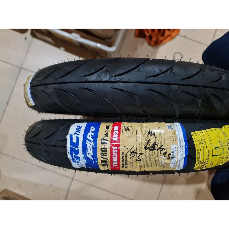 Ban IRC Fasti Pro 90/80-17 soft compound