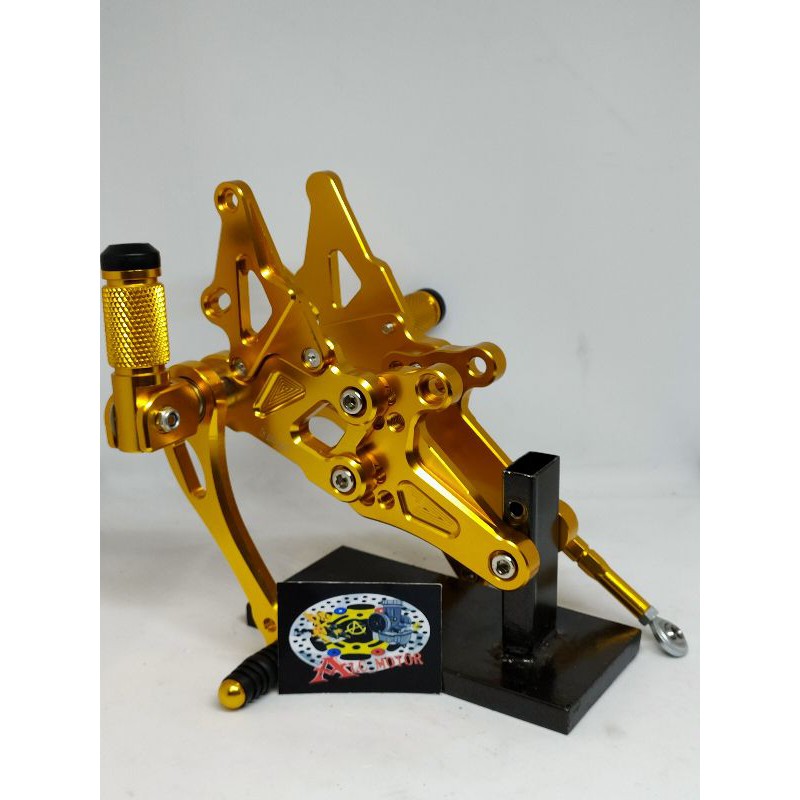 Step Underbone CB150R CB150 new CBR 150 facelift step lipat model NUI gold