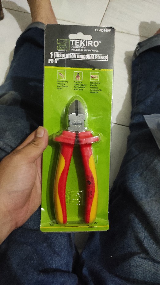 Tang Potong Listrik 6 Inch Tekiro / Insulation Diagonal Pliers