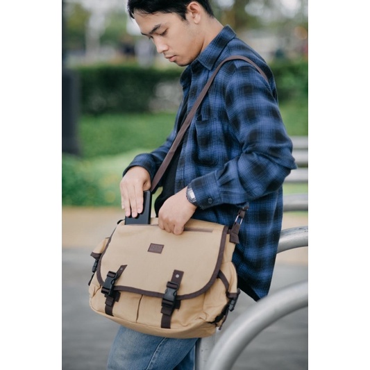 GHbag Tas Selingbag Pria  /Tas Kerja Pria / Tas Cowo Besar Canvas Model Terbaru Kekinian Kuat dan Aw