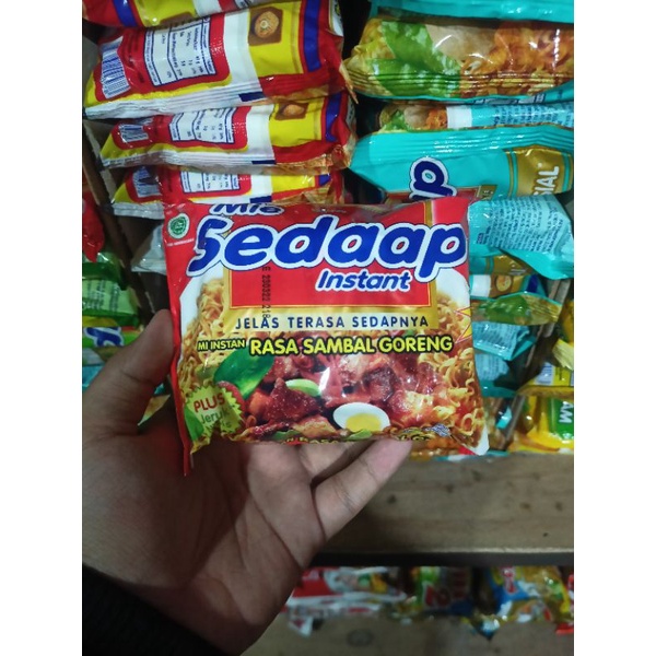 

MIE SEDAP GORENG RASA SAMBAL GORENG 1PCS