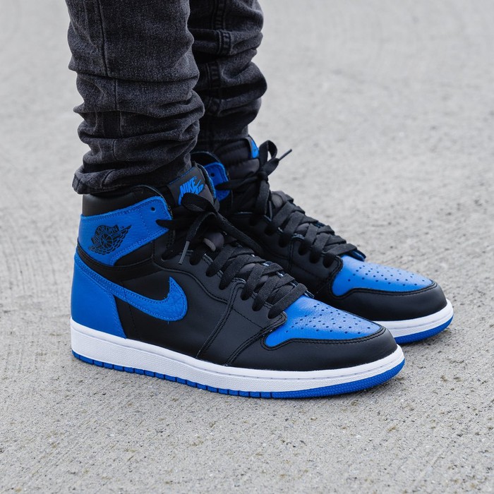 Jual Sepatu Nike Air Jordan 1 Retro High Royal Blue Premium Original |  Shopee Indonesia