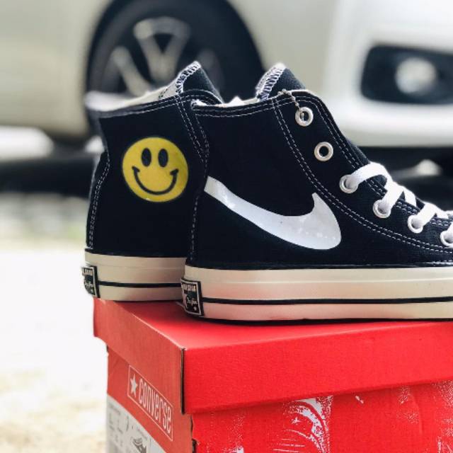 Sepatu Converse Chinatown market