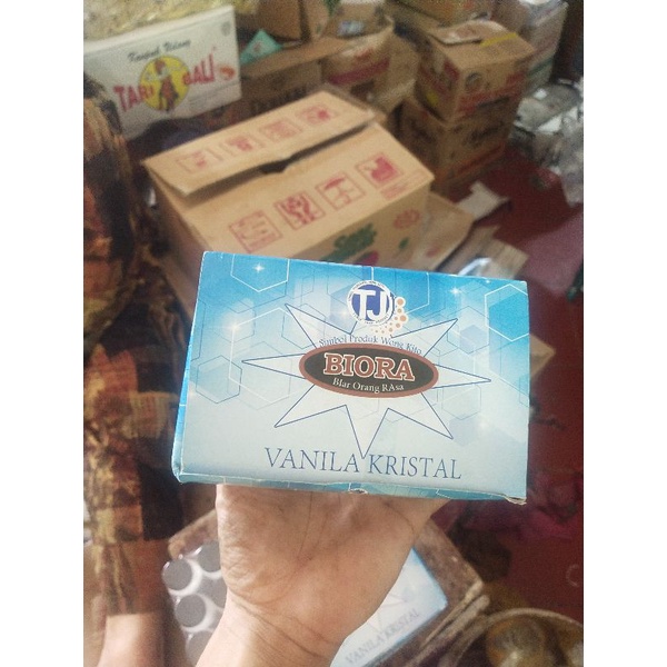 

Vanili Kristal Biora Sachet 1 Kotak