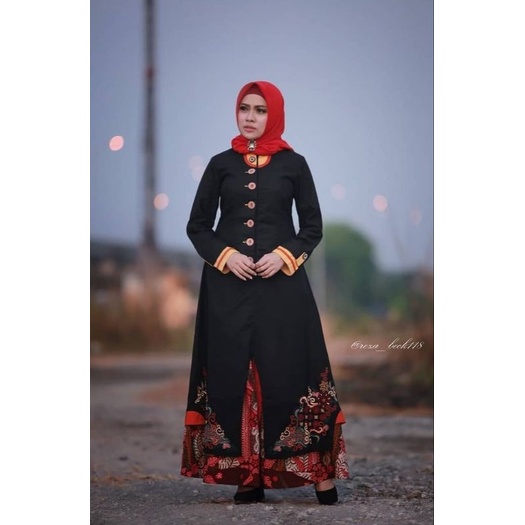 Tuneeca Batik Preloved size S like new