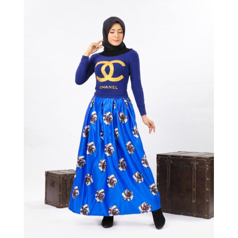 Rok Maxi Rok Panjang Bunga Bunga Biru