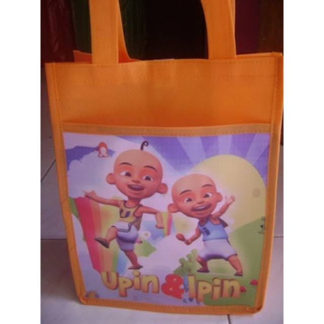 

Tas jinjing kantong karakter upin & ipin | tas souvenir ultah murah | terbaru, terunik, termurah