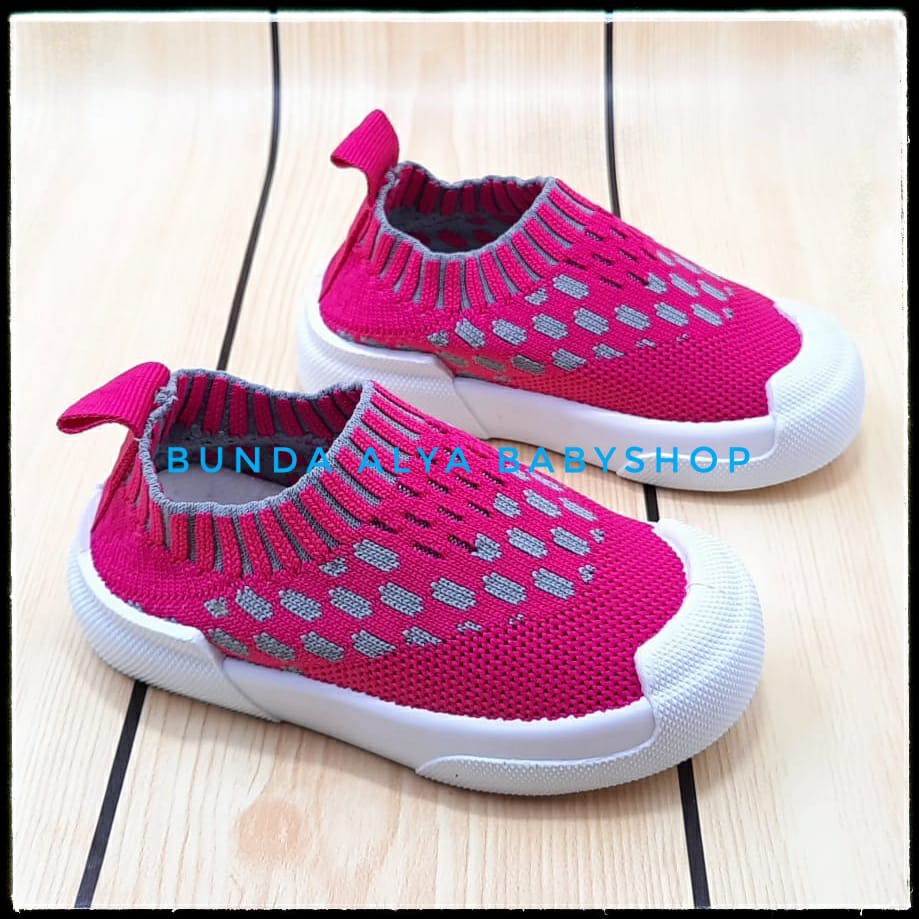 Sepatu Anak Perempuan IMPORT Premium Usia 5 6 7 Tahun FANTA Elastis - Sepatu Anak Cewek Size 31 - 34  Alas Karet Anti Licin