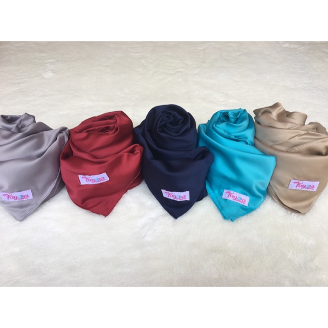Jilbab Saten fayza