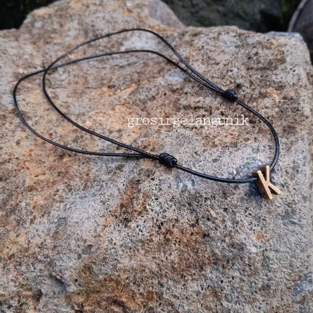 Satuan Kalung Inisial Tali Waterproof Adjustable Unisex Handmade Kualitas Import [Kode Model : K556]